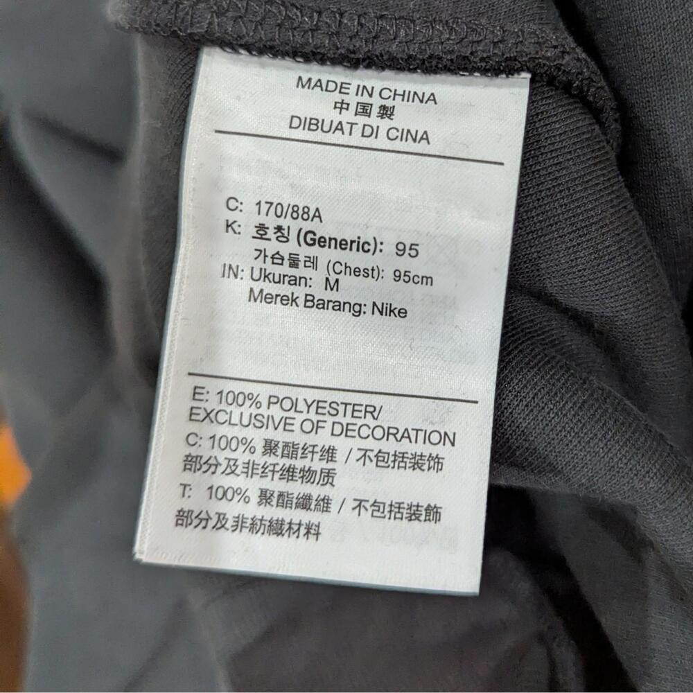 Nike Kobe Therma-FIT Hoodie Black M NWT Mamba Mentality HJ8110-010 Basketball - Picture 8 of 8